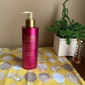 Victoria’s Secret Bare Bronze tinted glow moisturizer lotion